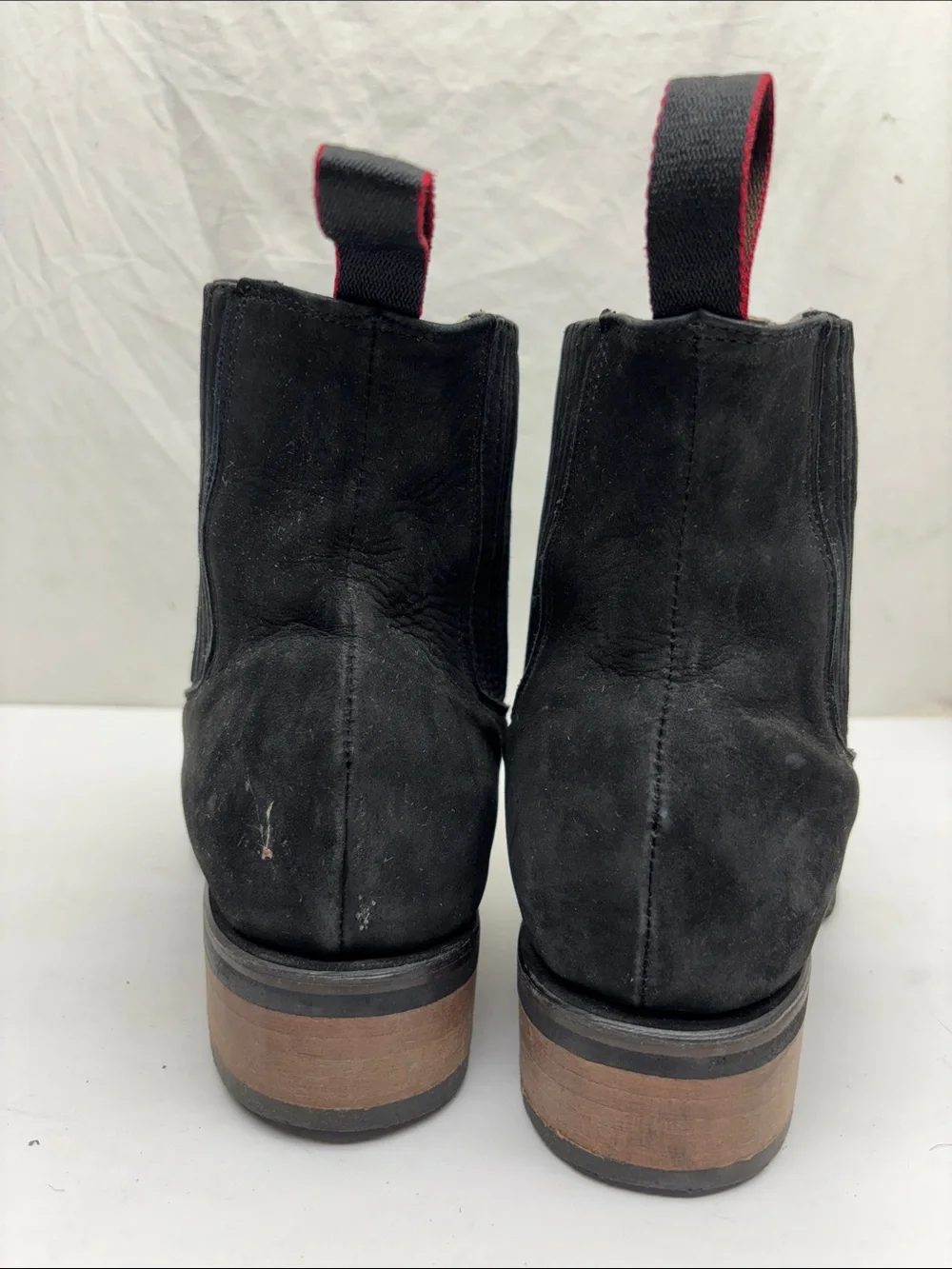 Frausto Black Suede Chelsea Boots with Red Pull Tabs, SZ 8 men’s